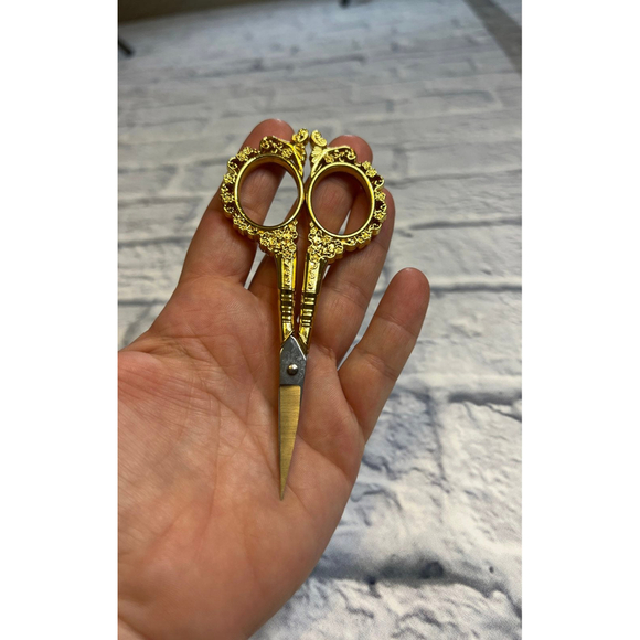 Embroidery Scissors - Gold - Picture 6 of 6